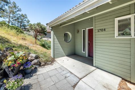 1704 Skyline Drive Wenatchee WA 98801