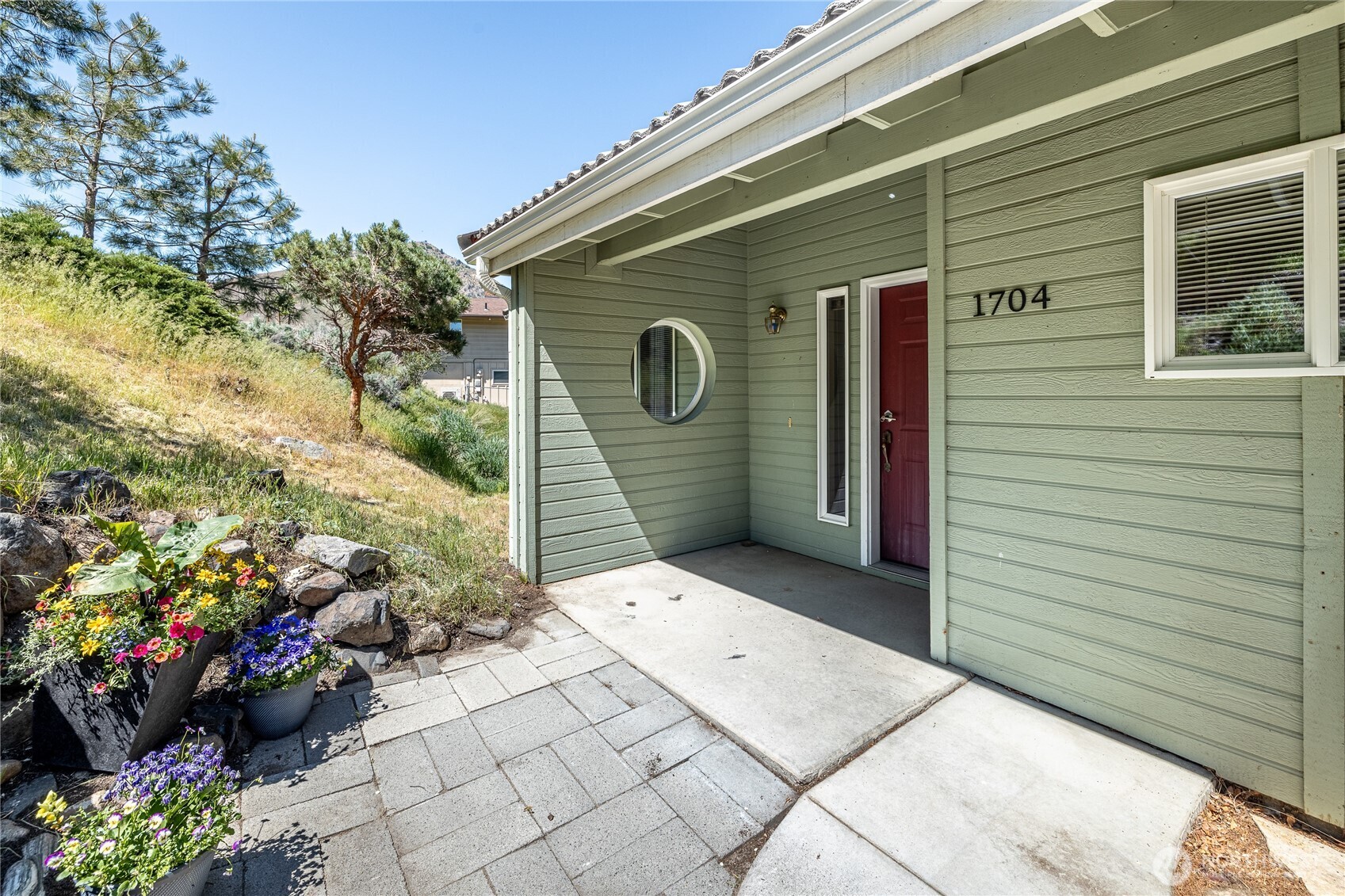 1704 Skyline Drive Wenatchee WA 98801
