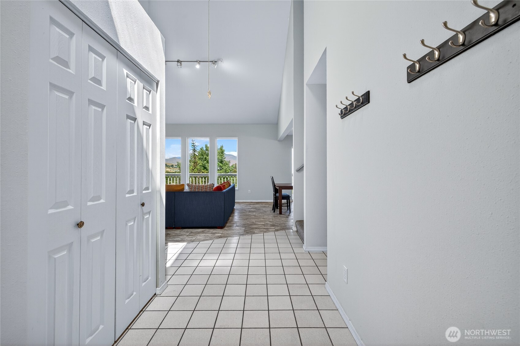 1704 Skyline Drive Wenatchee WA 98801