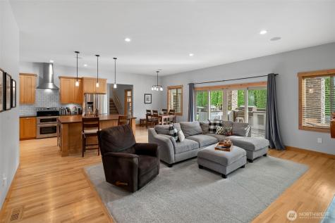 2535 Tuscany Lane Malaga WA 98828