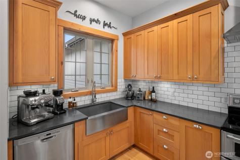 2535 Tuscany Lane Malaga WA 98828