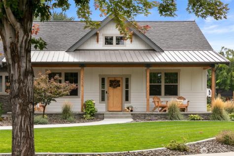 2535 Tuscany Lane Malaga WA 98828