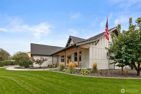 2535 Tuscany Lane Malaga WA 98828