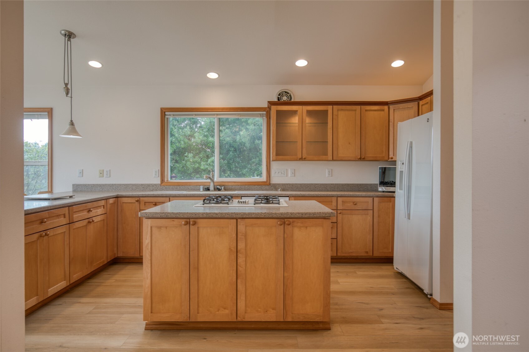 184 Bass Avenue NE Ocean Shores WA 98569