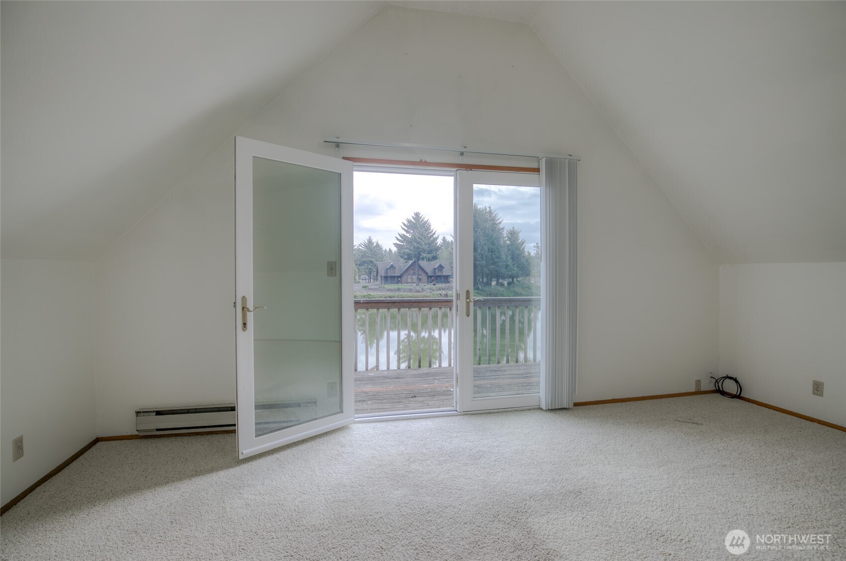 184 Bass Avenue NE Ocean Shores WA 98569