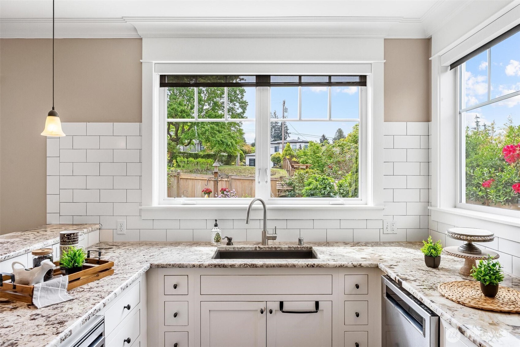 932 Alder Street Edmonds WA 98020