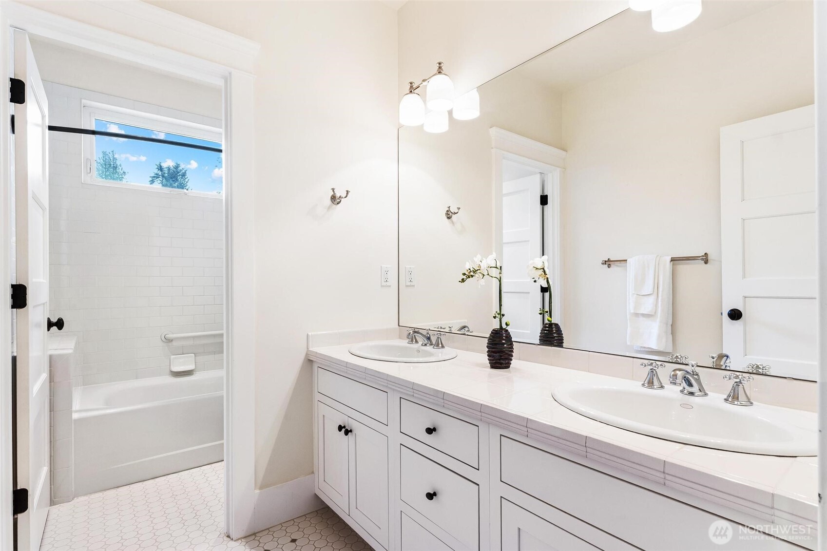 932 Alder Street Edmonds WA 98020