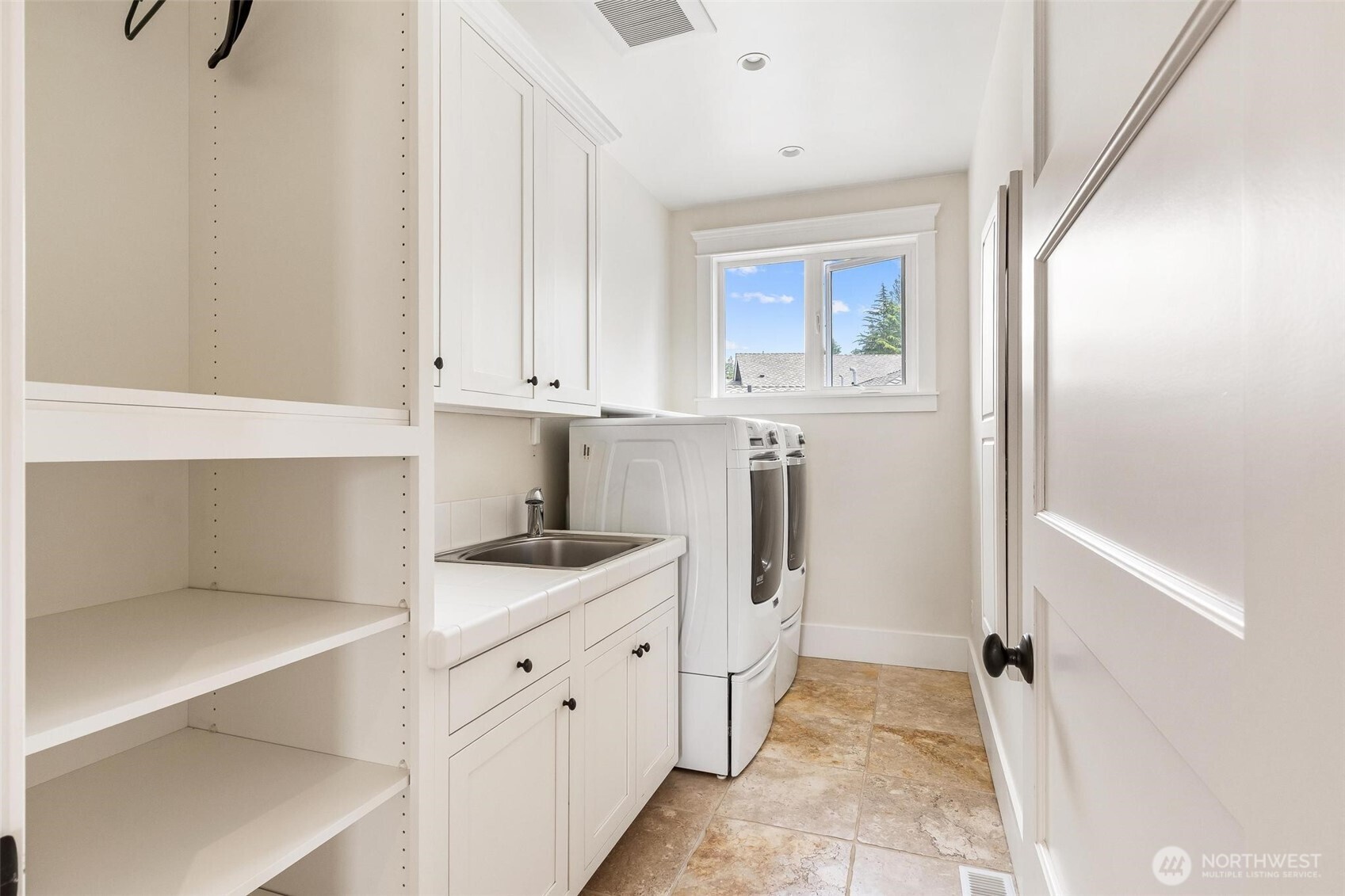 932 Alder Street Edmonds WA 98020