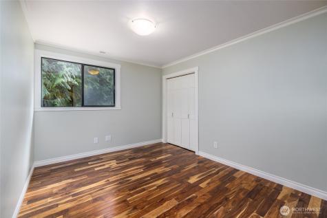 705 N Waugh Road Mount Vernon WA 98273