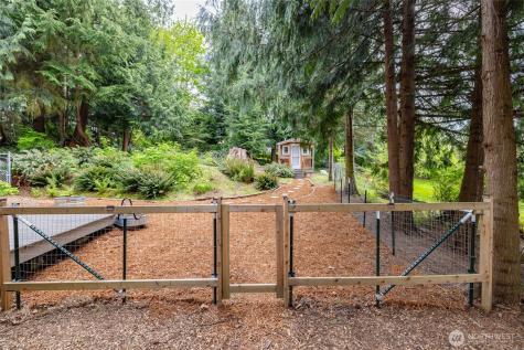 705 N Waugh Road Mount Vernon WA 98273