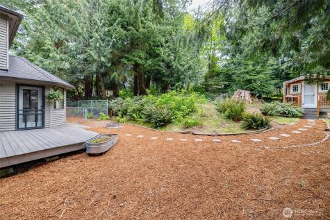 705 N Waugh Road Mount Vernon WA 98273