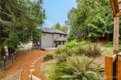 705 N Waugh Road Mount Vernon WA 98273