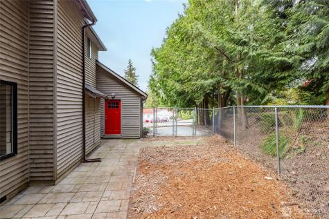 705 N Waugh Road Mount Vernon WA 98273