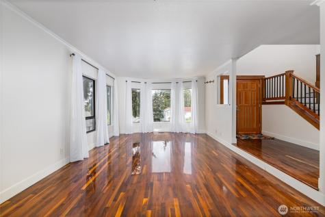 705 N Waugh Road Mount Vernon WA 98273