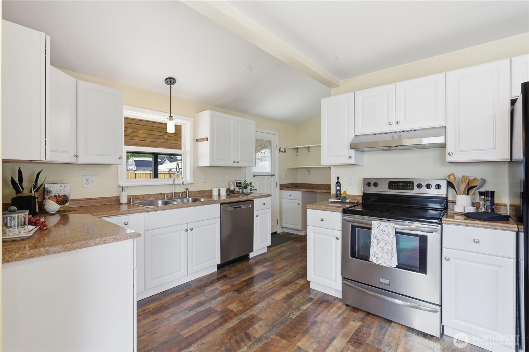 2224 Chestnut Street Everett WA 98201