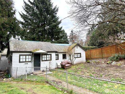 11040 11th Avenue SW Seattle WA 98146