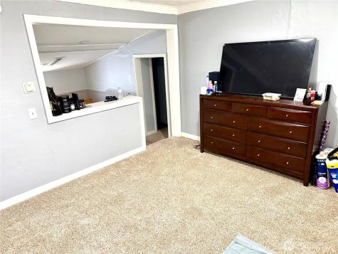 11040 11th Avenue SW Seattle WA 98146