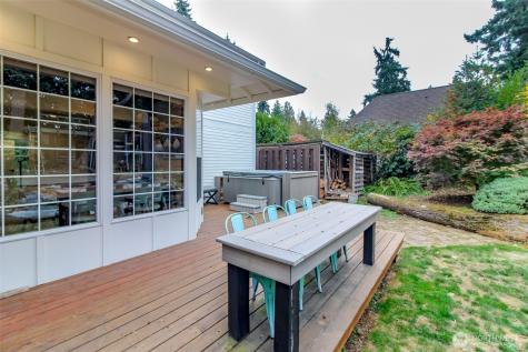 2910 91st Avenue E Edgewood WA 98371