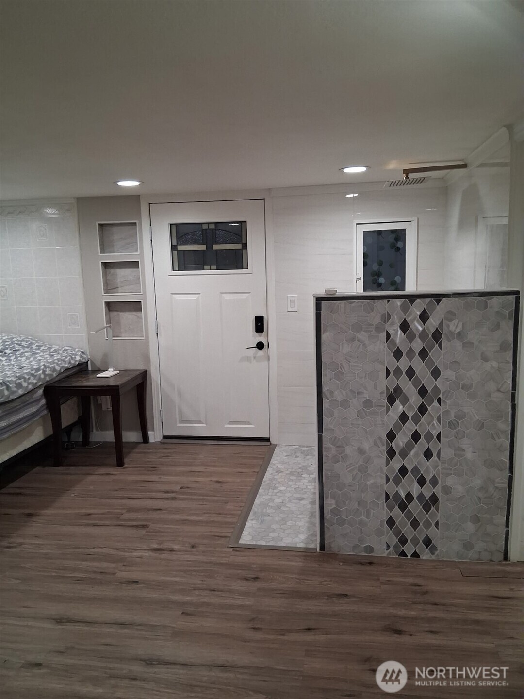 8242 S 128th Street Seattle WA 98178