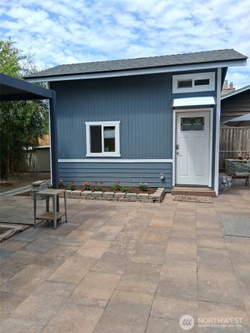 8242 S 128th Street Seattle WA 98178