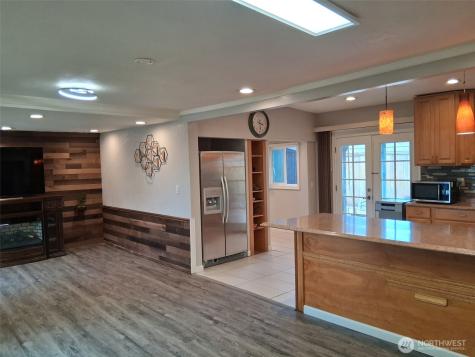 8242 S 128th Street Seattle WA 98178
