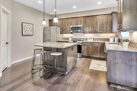 23893 SE 284th Place Maple Valley WA 98038
