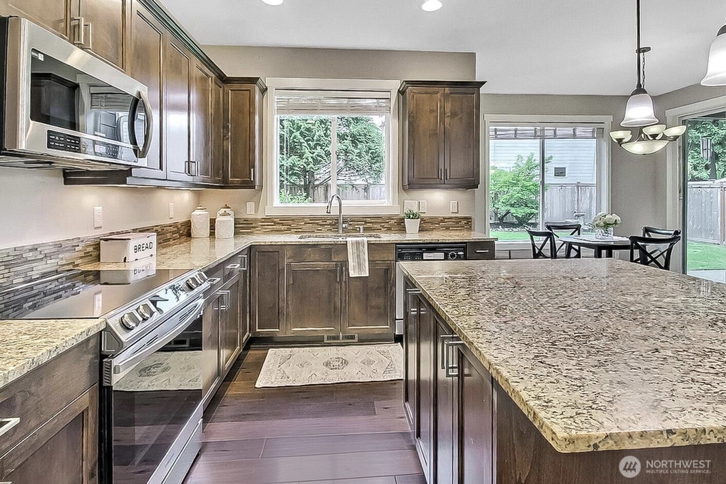 23893 SE 284th Place Maple Valley WA 98038