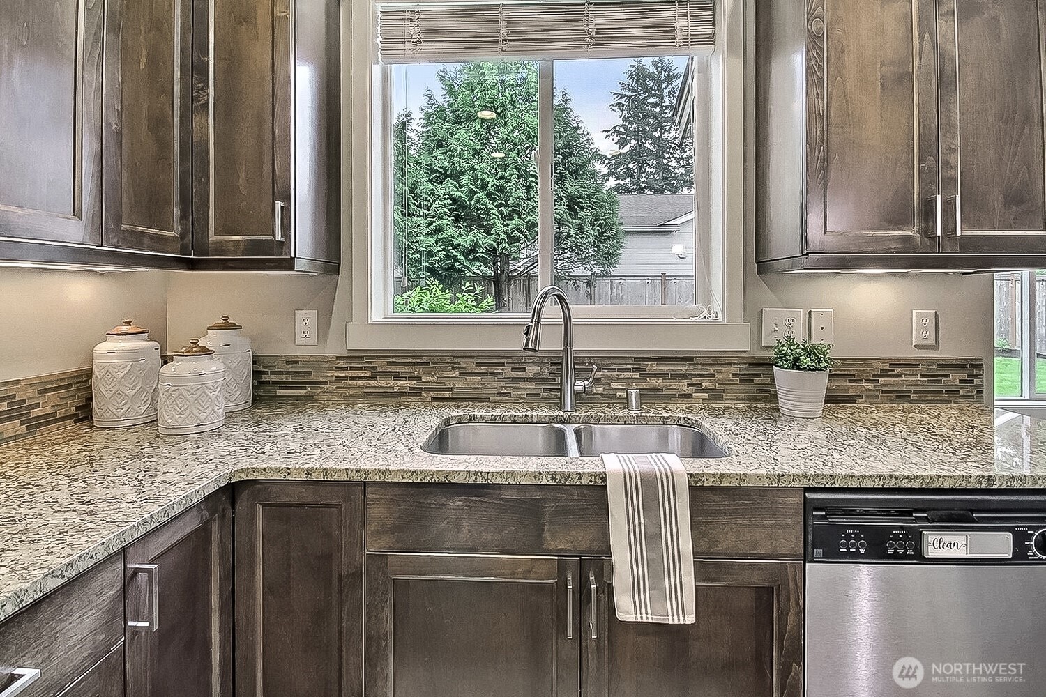 23893 SE 284th Place Maple Valley WA 98038