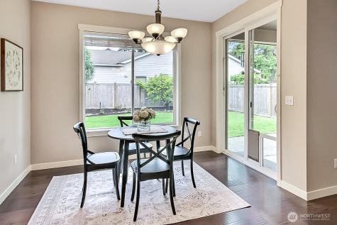 23893 SE 284th Place Maple Valley WA 98038