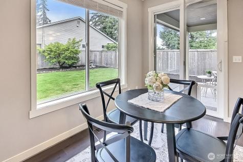 23893 SE 284th Place Maple Valley WA 98038