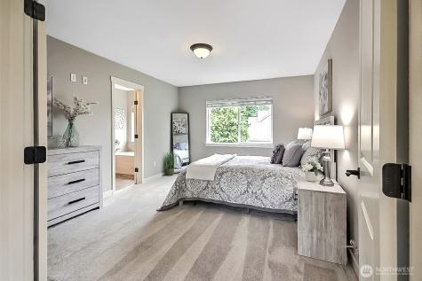 23893 SE 284th Place Maple Valley WA 98038