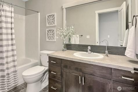 23893 SE 284th Place Maple Valley WA 98038