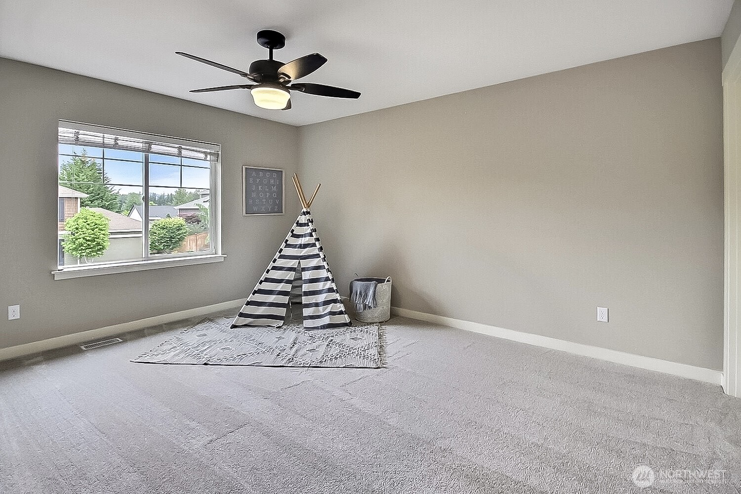 23893 SE 284th Place Maple Valley WA 98038