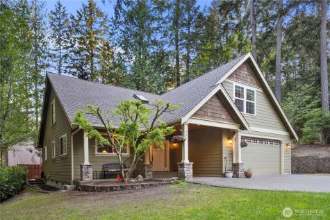 981 E Lakeshore Drive Allyn WA 98524