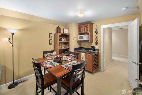 981 E Lakeshore Drive Allyn WA 98524