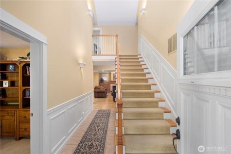 981 E Lakeshore Drive Allyn WA 98524