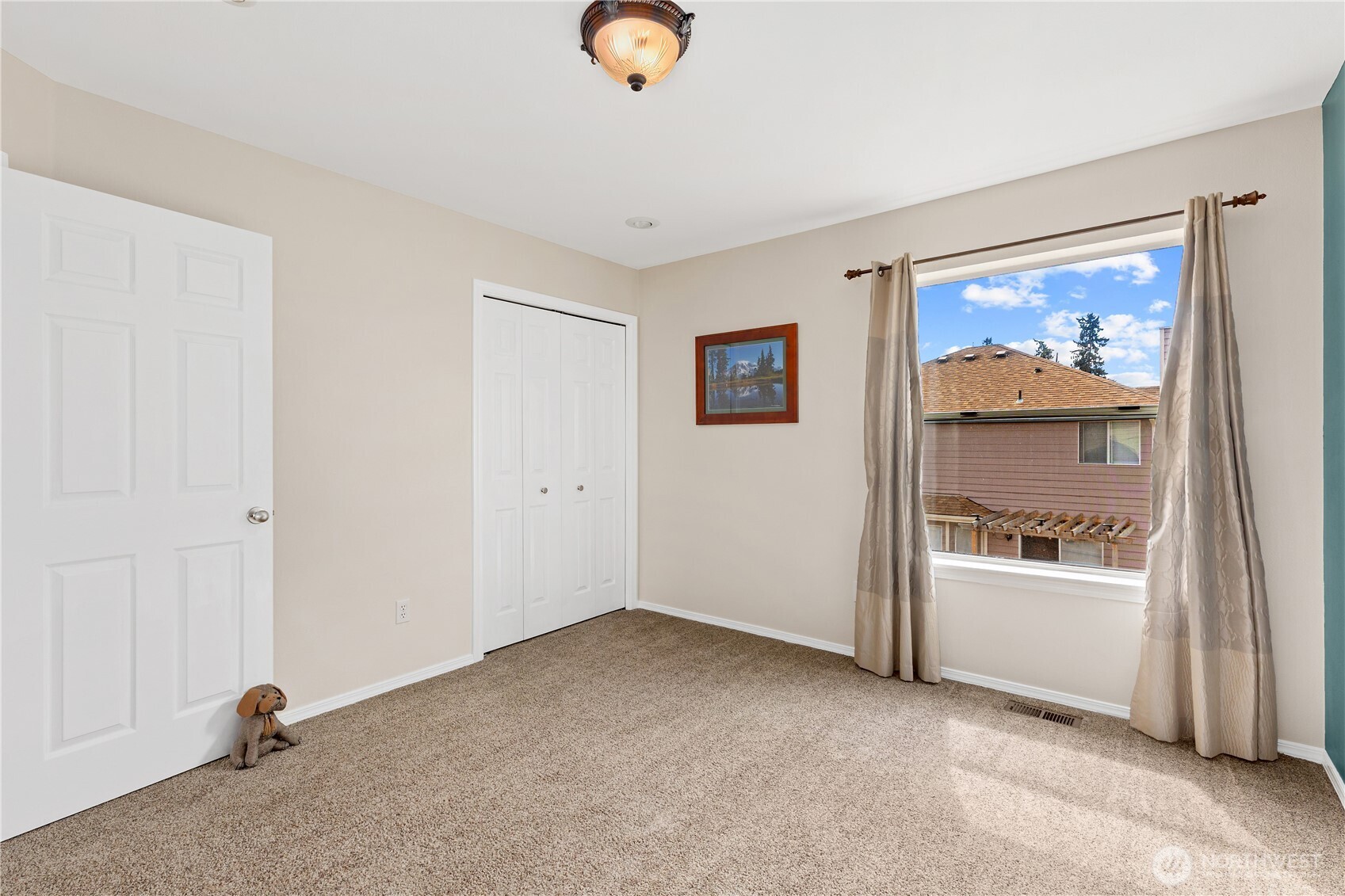 10019 SE 244th Court Kent WA 98030