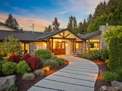 6006 128th Avenue NE Kirkland WA 98033