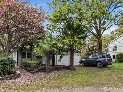 6775 Murray Avenue SW Seattle WA 98136
