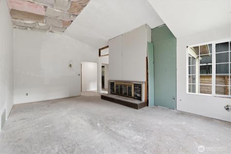6775 Murray Avenue SW Seattle WA 98136