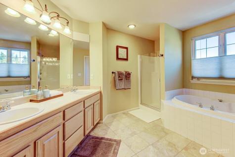 20019 27th Drive SE Bothell WA 98012