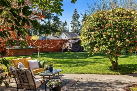 12715 Palatine Avenue N Seattle WA 98133