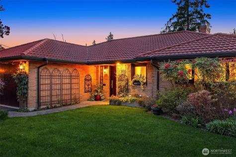 12715 Palatine Avenue N Seattle WA 98133