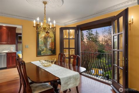12715 Palatine Avenue N Seattle WA 98133