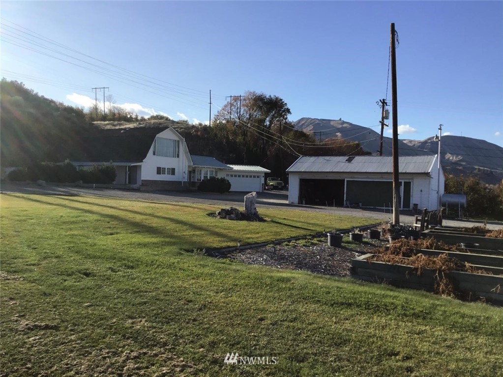 2627 Malaga/alcoa Highway Malaga WA 98828