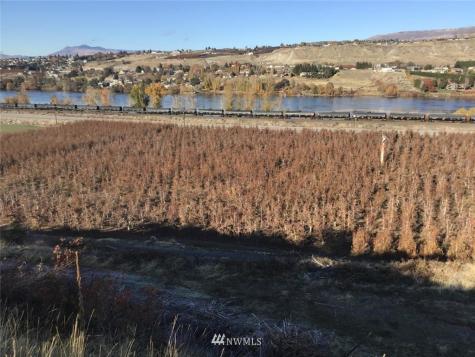 2627 Malaga/alcoa Highway Malaga WA 98828