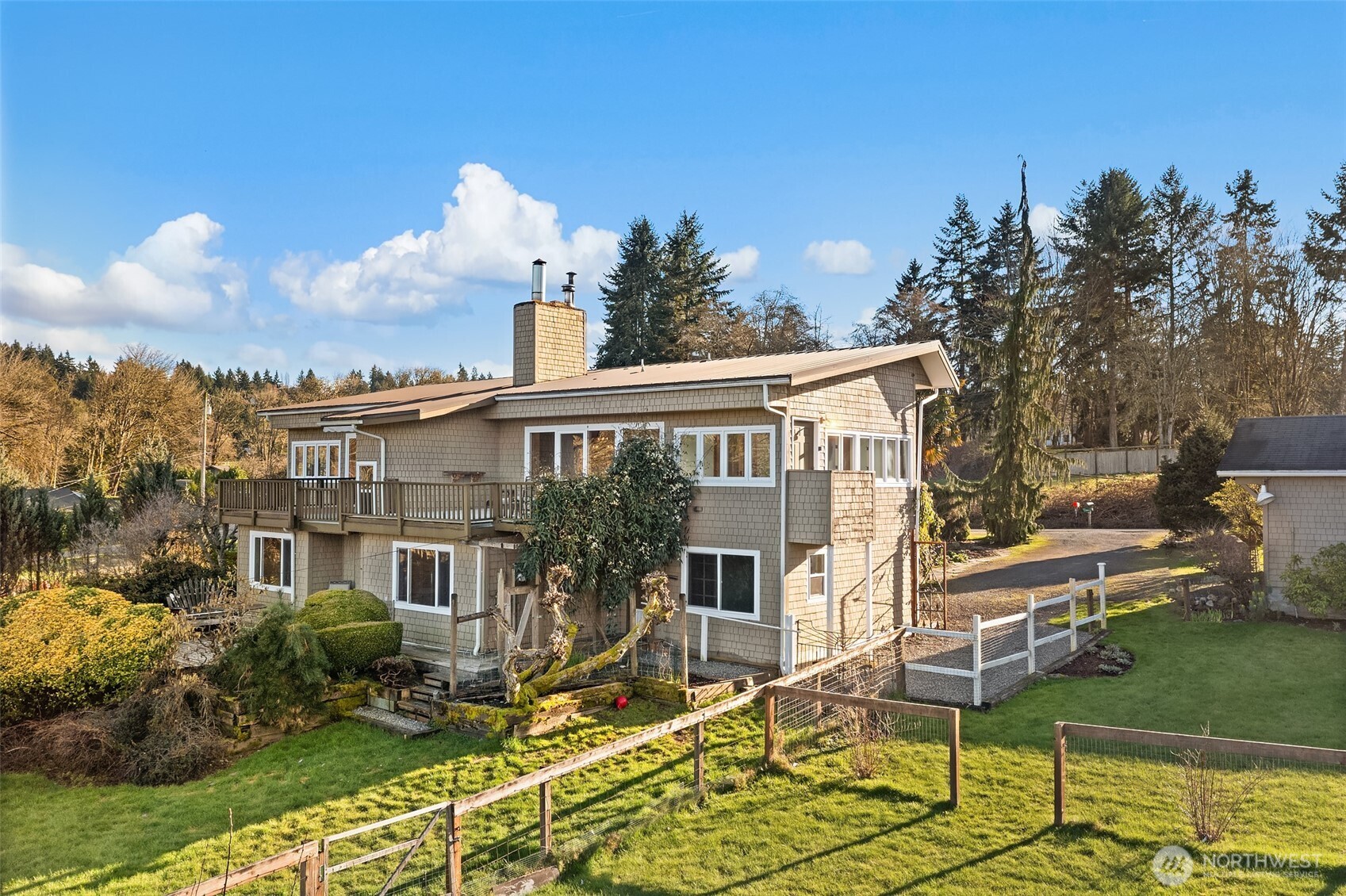 9722 SW Windmill Street Vashon WA 98070