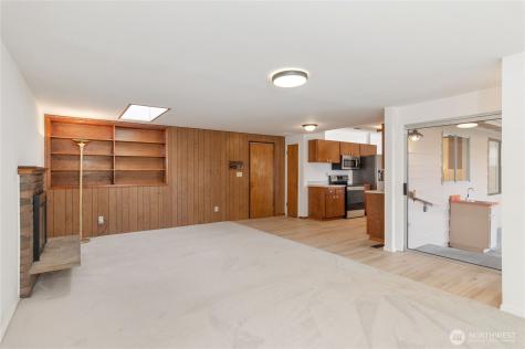 28841 23rd Avenue S Federal Way WA 98003