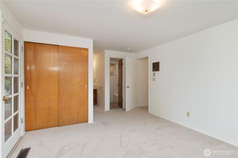 28841 23rd Avenue S Federal Way WA 98003