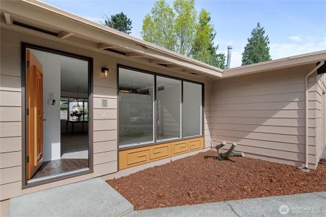 28841 23rd Avenue S Federal Way WA 98003